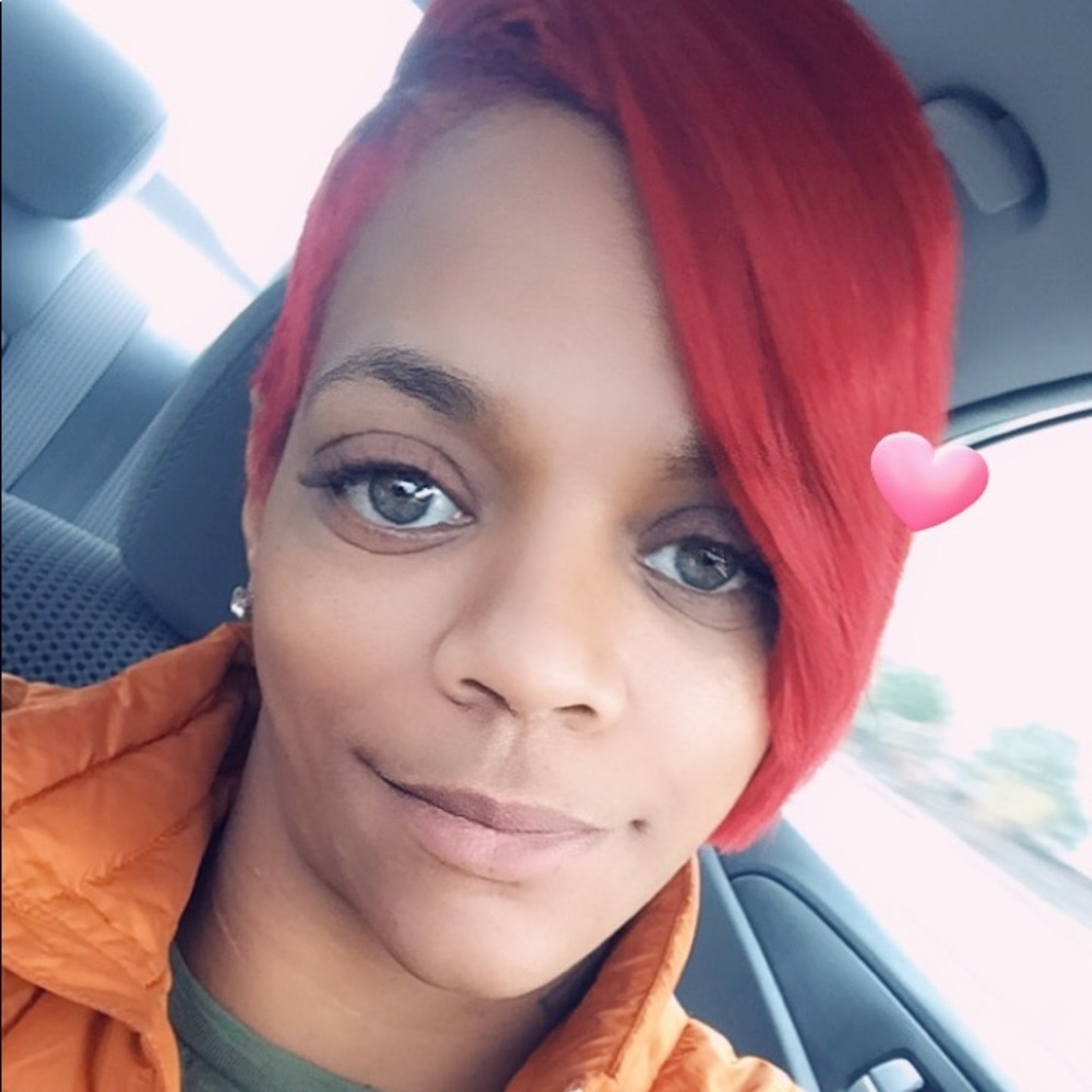 Meet your Posher, Lowla